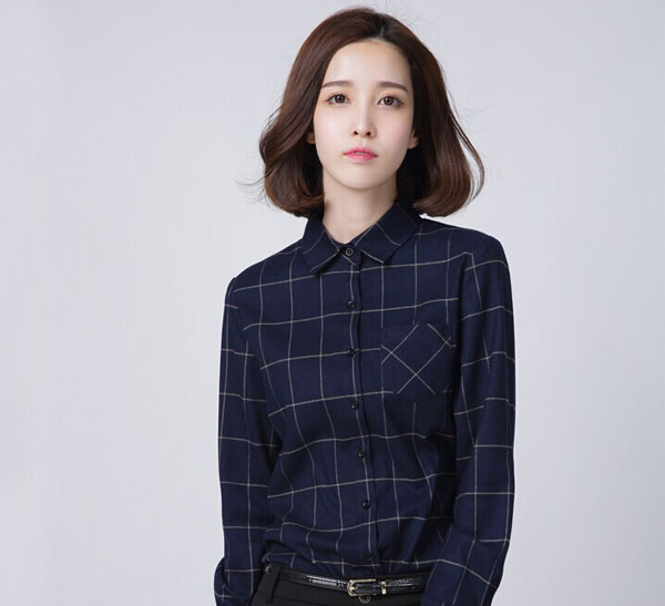 藏藍(lán)格子女襯衫