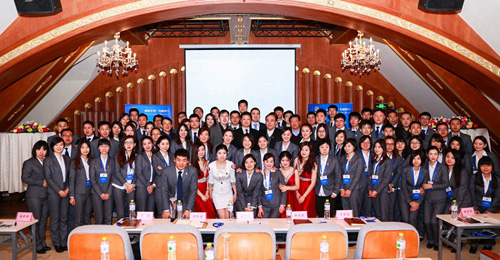 中海軟銀控股集團(tuán)定制工作服